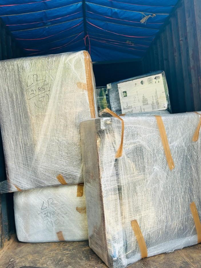 Safe household goods loading and transport