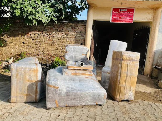 Trusted Packers and Movers providing professional house shifting services in Gurgaon